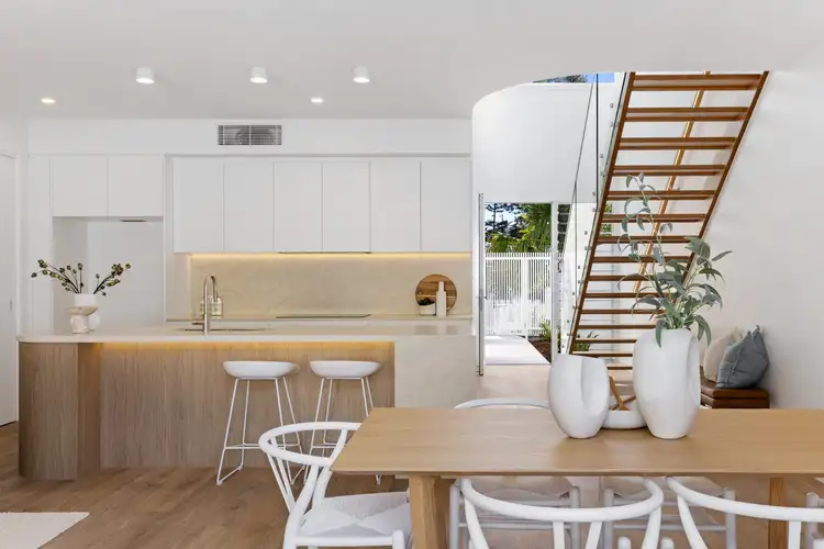 Fifth view of Homely semi-detached listing, 2/47 Oogar Street, Alexandra Headland QLD 4572