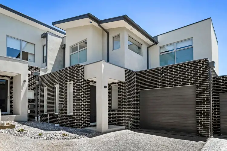 3/7 Garnet Street, Essendon VIC 3040