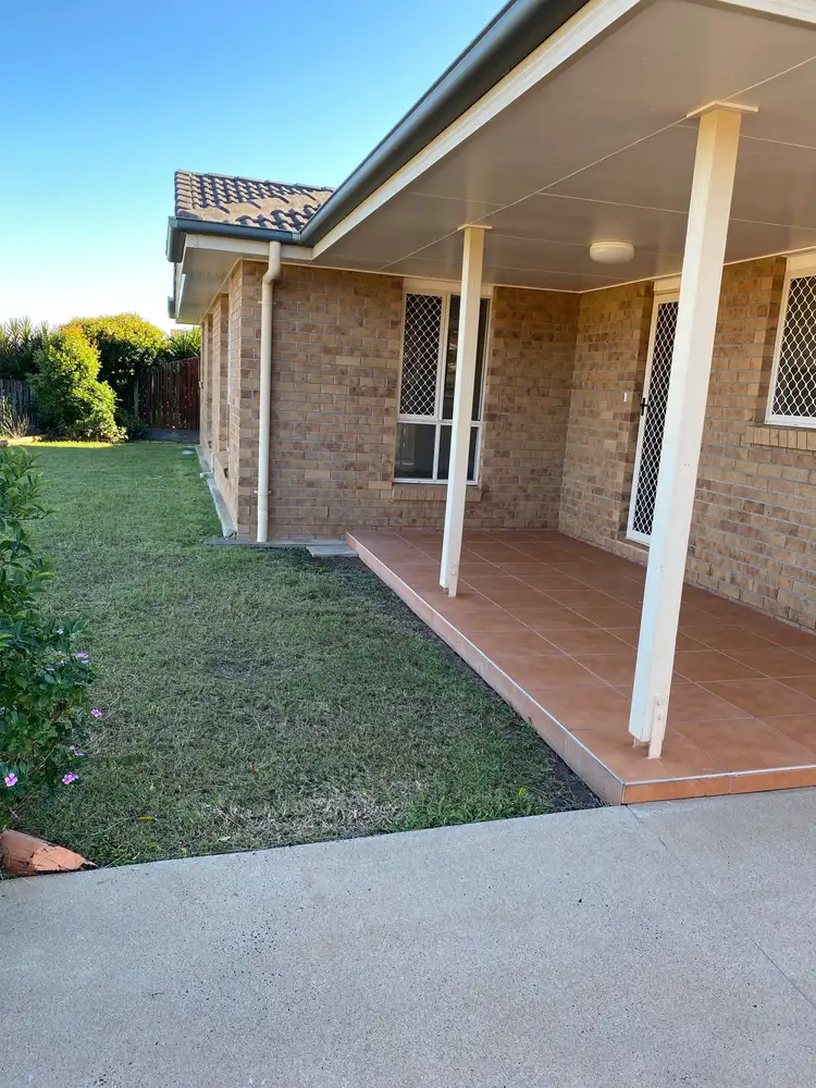 8 The Strand East, Thabeban QLD 4670