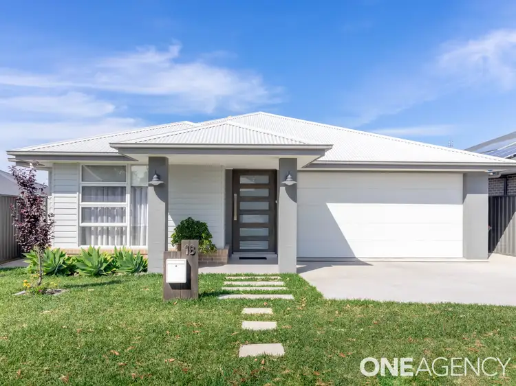 18 Halloran Street, Vincentia NSW 2540
