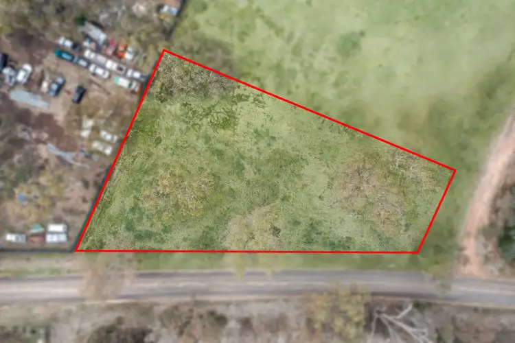 12 Robinson Street, Heathcote VIC 3523
