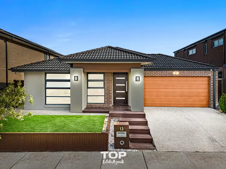 13 Thistle Drive, Clyde North VIC 3978