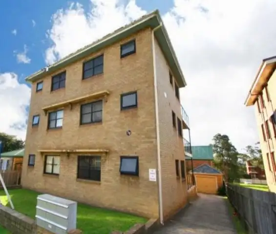 2a/38 Bourke Street, Wollongong NSW 2500