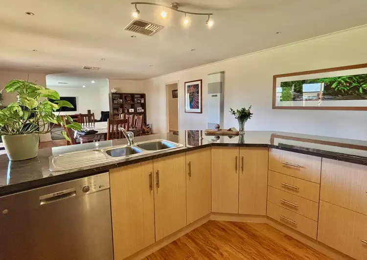 Seventh view of Homely house listing, 4 Beauford Heights, Mildura VIC 3500