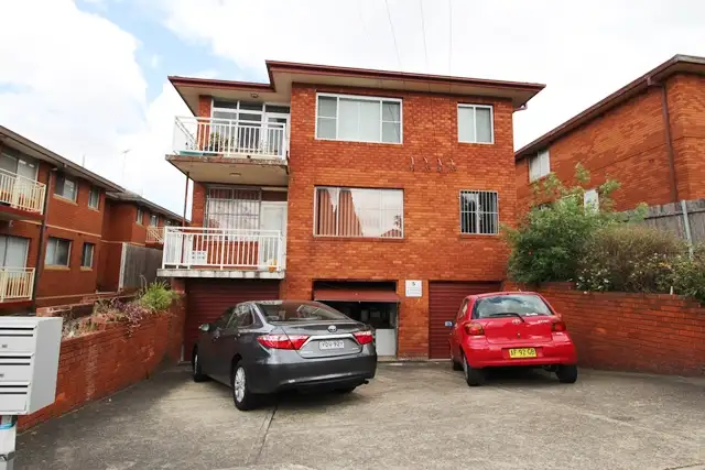 1/39 Bexley Road, Campsie NSW 2194