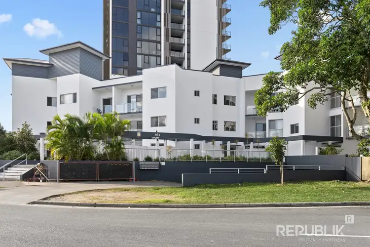 9/161 Marine Parade, Southport QLD 4215