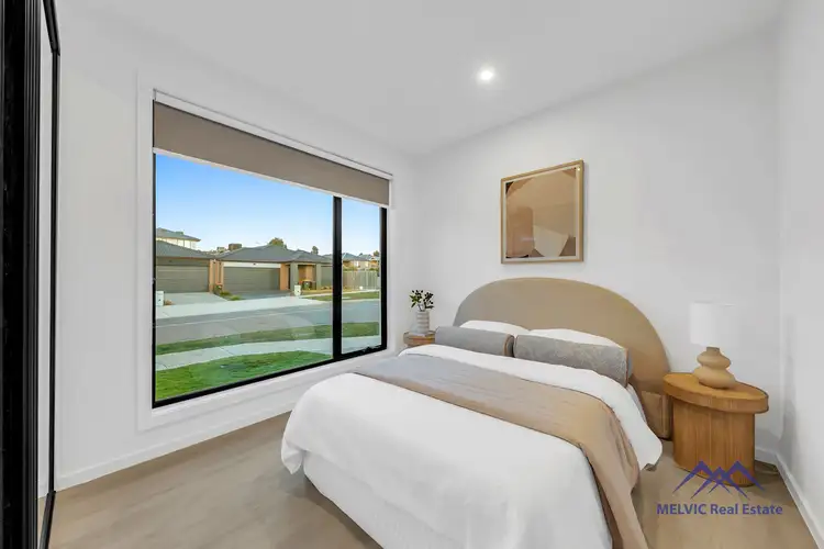 Second view of Homely house listing, 8 Asplin Circuit, Mernda VIC 3754