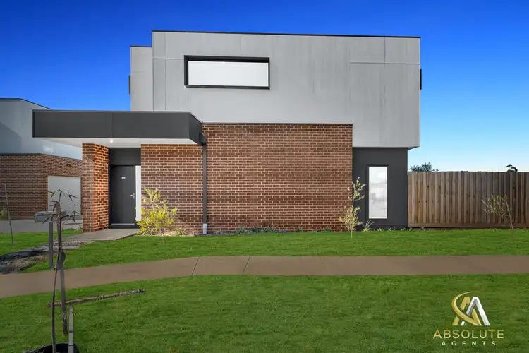 Main view of Homely townhouse listing, 2/32 Malachite Drive, Tarneit VIC 3029