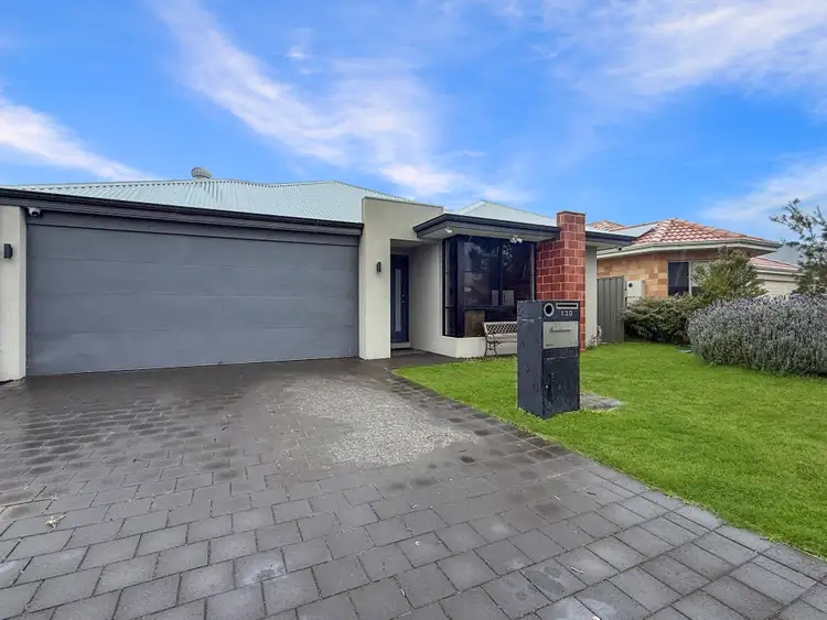 room 3/130 Malarkey Road, Byford WA 6122