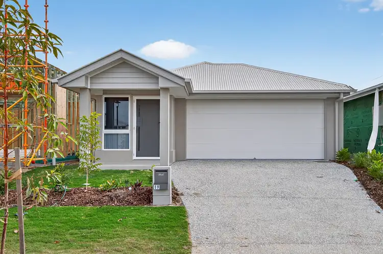 19 CLARENCE STREET, South Maclean QLD 4280