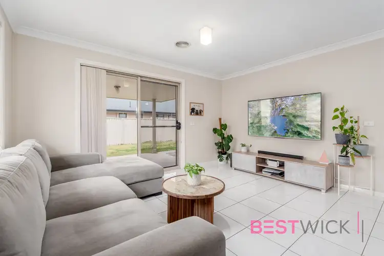 Second view of Homely house listing, 22 Amber Close, Kelso NSW 2795