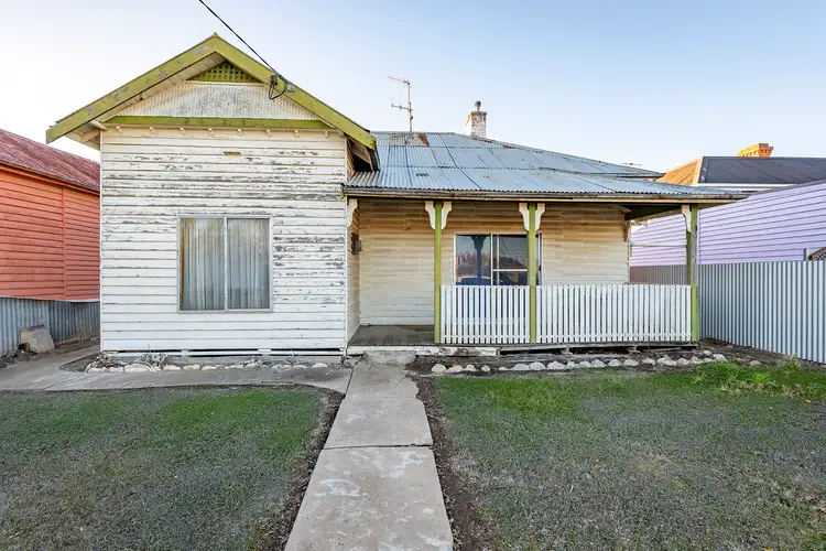 82 Macpherson Street, Nhill VIC 3418
