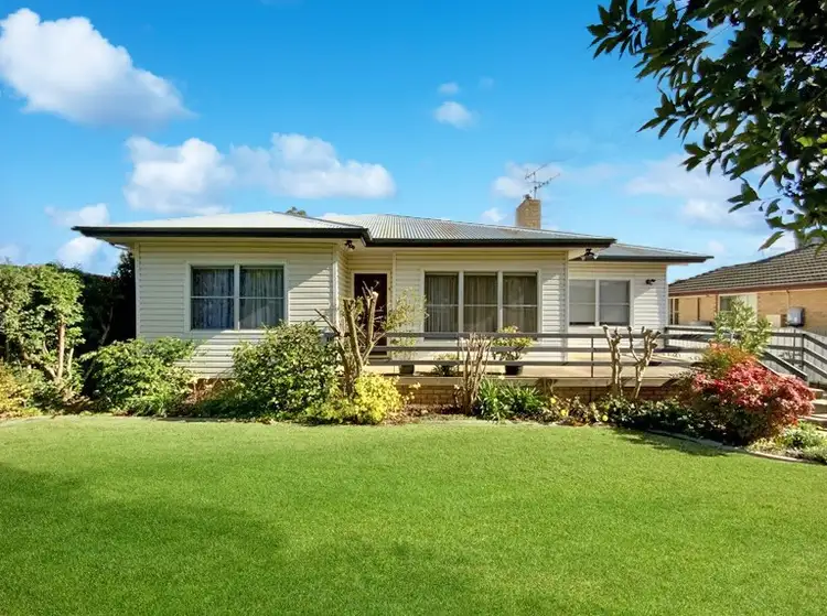4 Gale Street, Forbes NSW 2871
