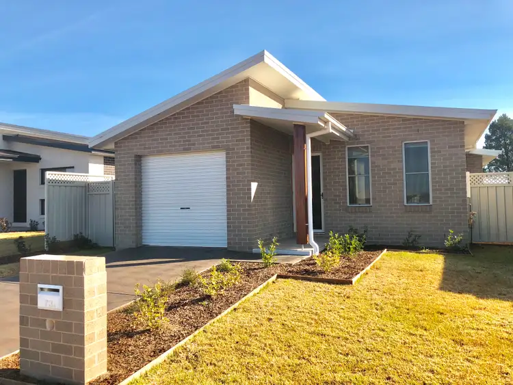 73a Champagne Drive, Dubbo NSW 2830