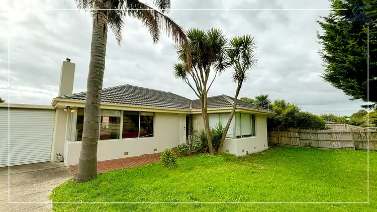 Second view of Homely house listing, 9 Cranbourne Drive, Cranbourne VIC 3977
