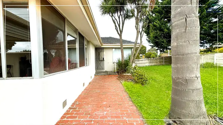 Fourth view of Homely house listing, 9 Cranbourne Drive, Cranbourne VIC 3977