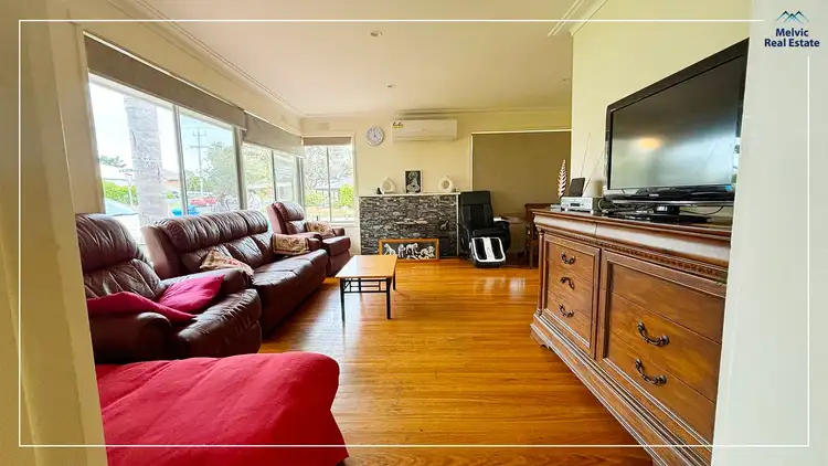 Sixth view of Homely house listing, 9 Cranbourne Drive, Cranbourne VIC 3977