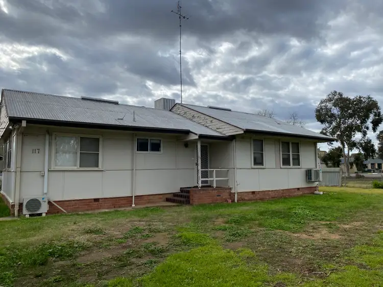 117 Jerilderie Street, Jerilderie NSW 2716
