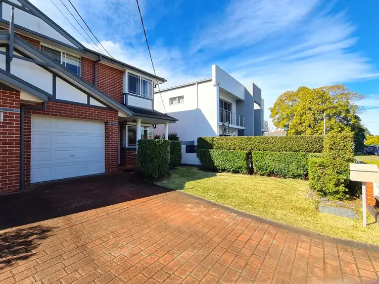 67 Coxs Road
