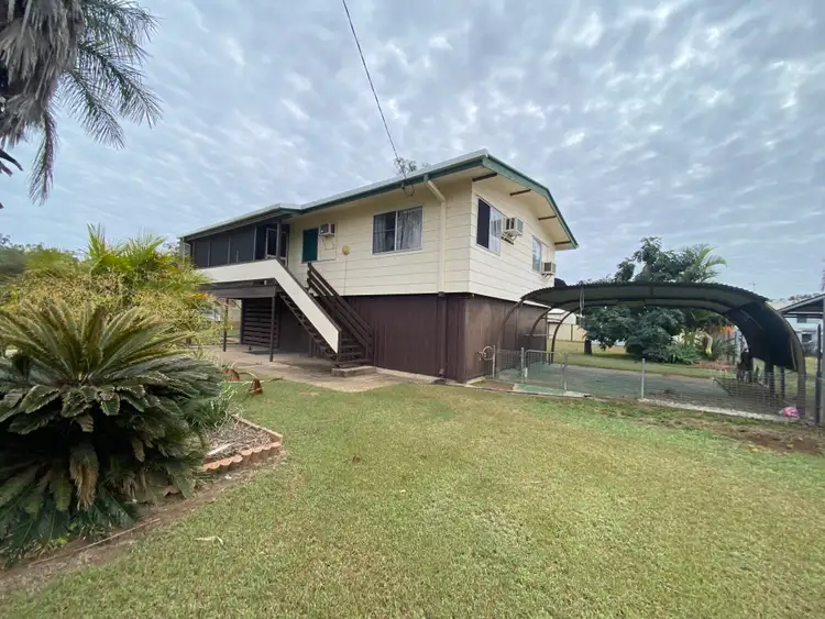 9 Middle Crescent, Dysart QLD 4745