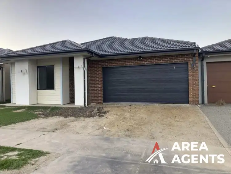 19 Ivory Road, Donnybrook VIC 3064