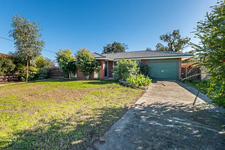 7 Richard Place, Armadale WA 6112