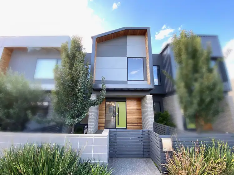75 Seagrass Crescent, Point Cook VIC 3030