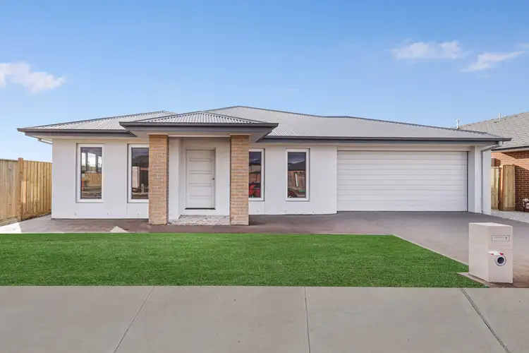 30 Penstone Street, Lara VIC 3212