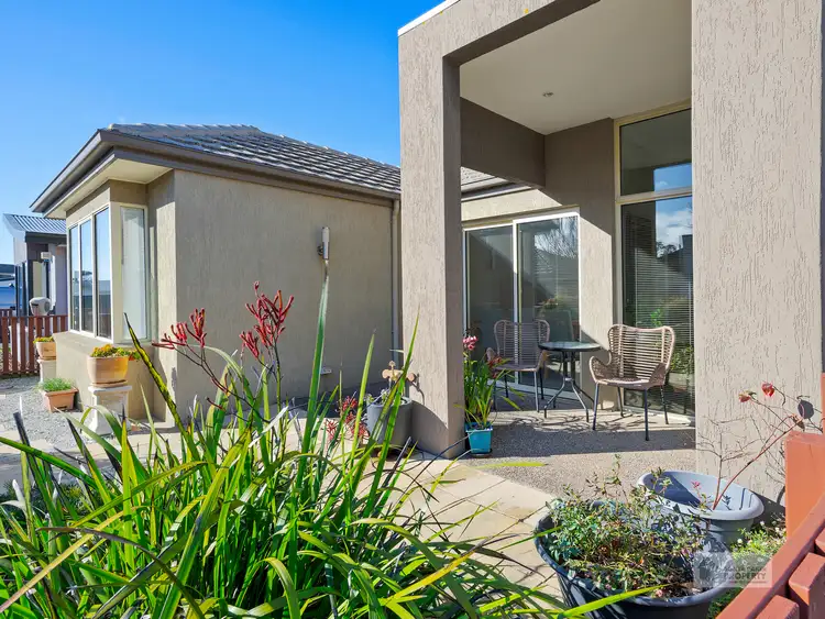 2/1 Moore Court, Wynyard TAS 7325