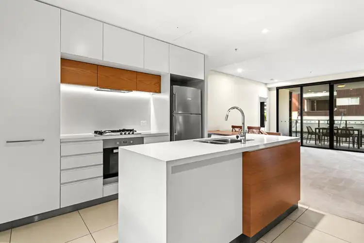 101/37D Harbour Road, Hamilton QLD 4007
