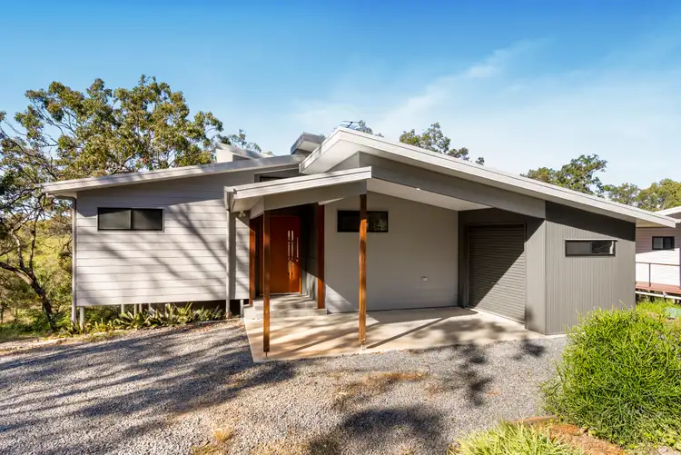 22 Timothy Street, Macleay Island QLD 4184