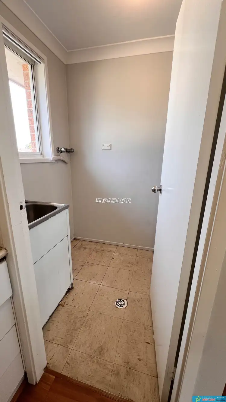 Fifth view of Homely house listing, 1 Arnold Avenue, Green Valley NSW 2168