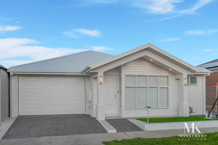4 Kooyongkoot Drive, Mickleham VIC 3064
