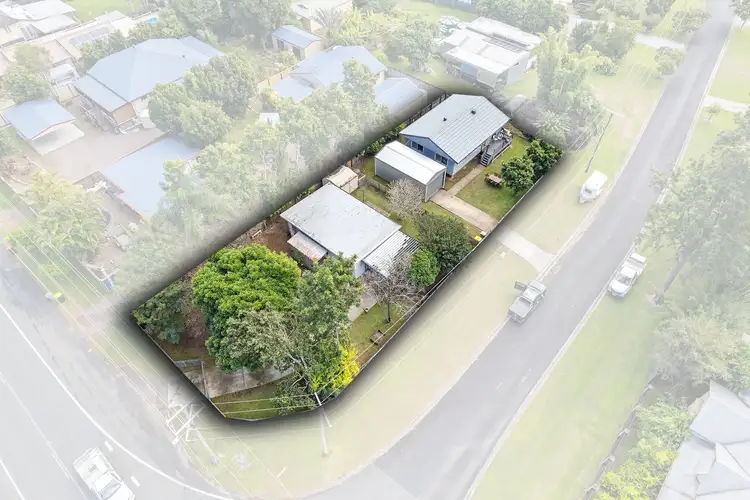 100 Beachmere Road