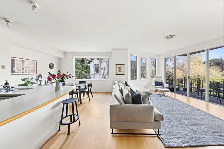109/23 Queens Road, Melbourne VIC 3004