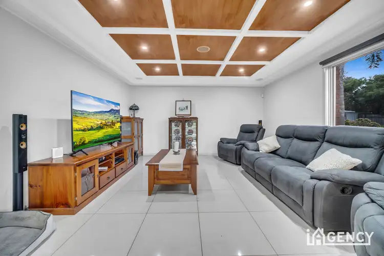 Fourth view of Homely house listing, 10 Plumpton Court, Endeavour Hills VIC 3802