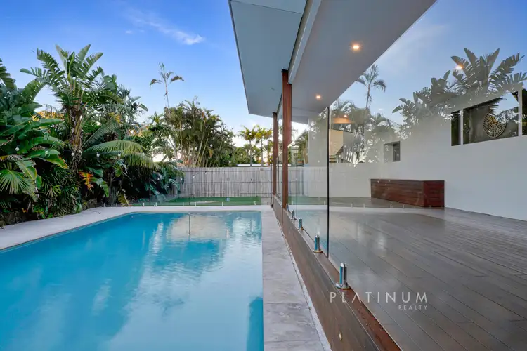 31 Lutana Avenue, Miami QLD 4220