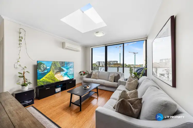10 Belmore Street
