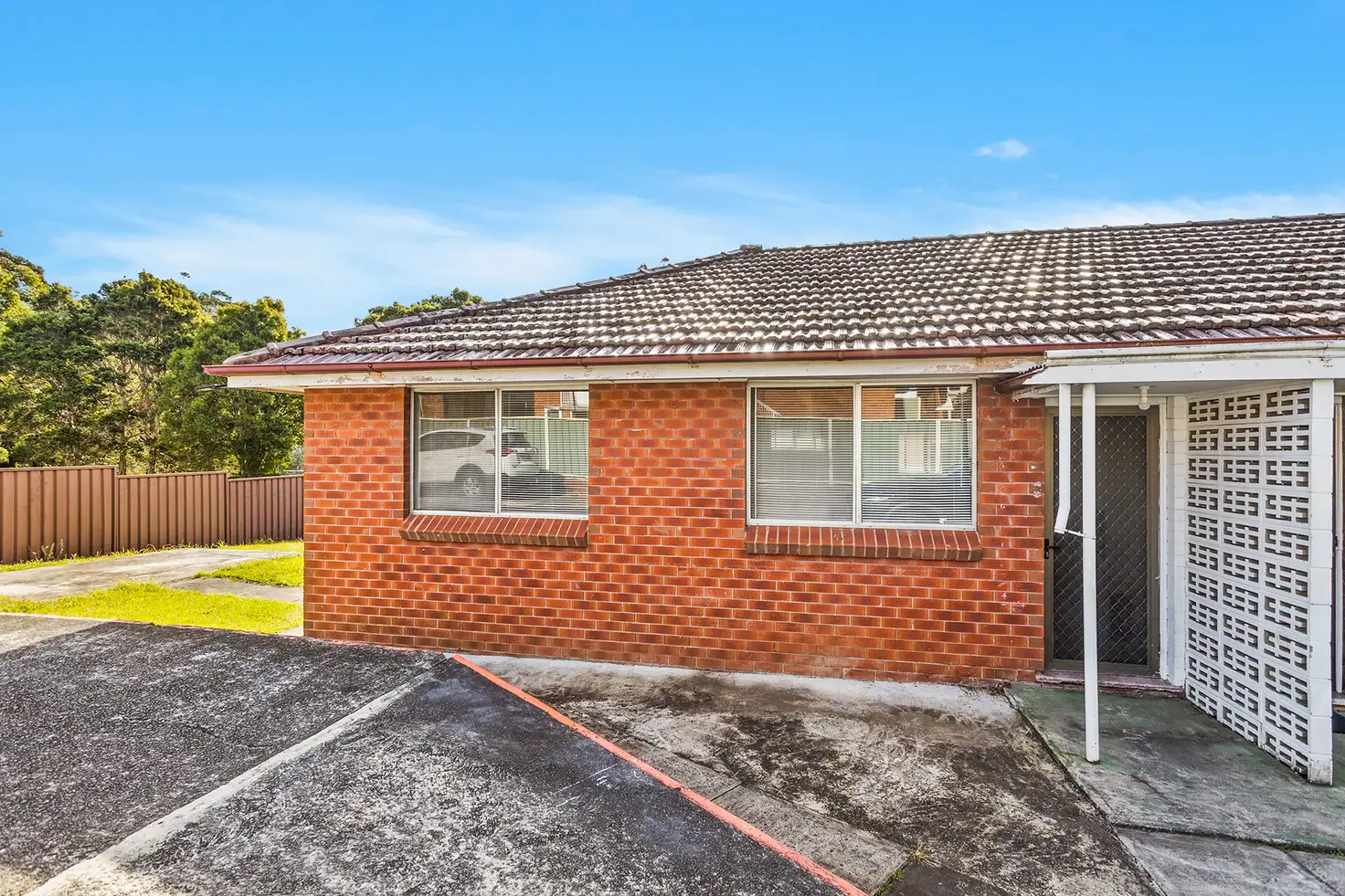 Main view of Homely unit listing, 4/52 Rosemont Street, West Wollongong NSW 2500