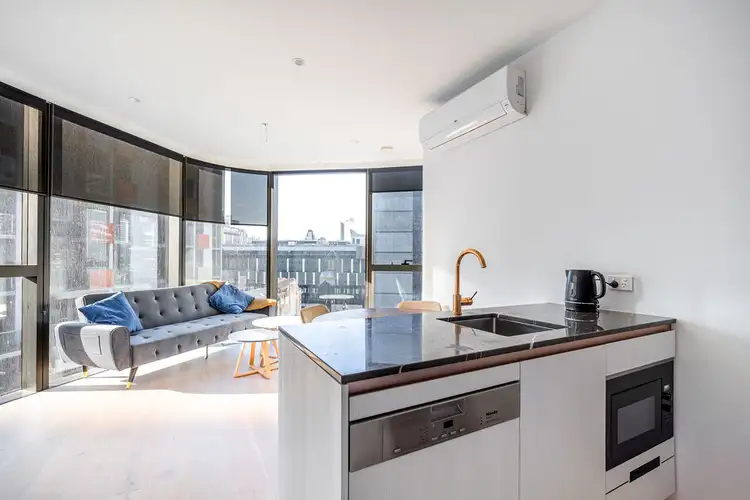 1303/228 La Trobe Street, Melbourne VIC 3000