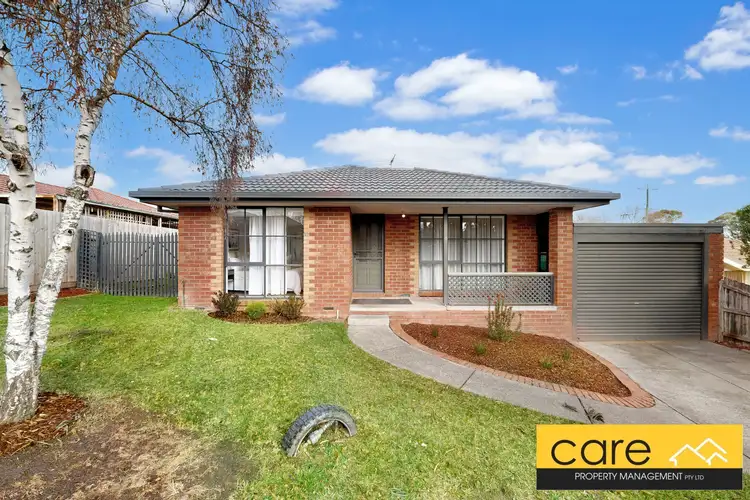 Second view of Homely house listing, 8 Rosalie Court, Hampton Park VIC 3976