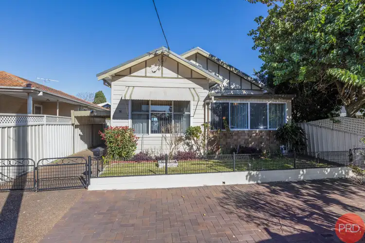 74 Chinchen Street
