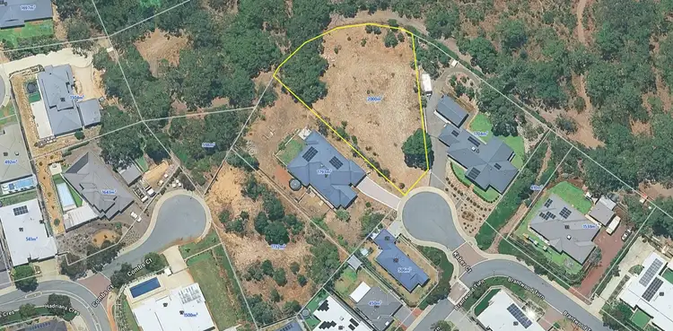 8 Kaber Court