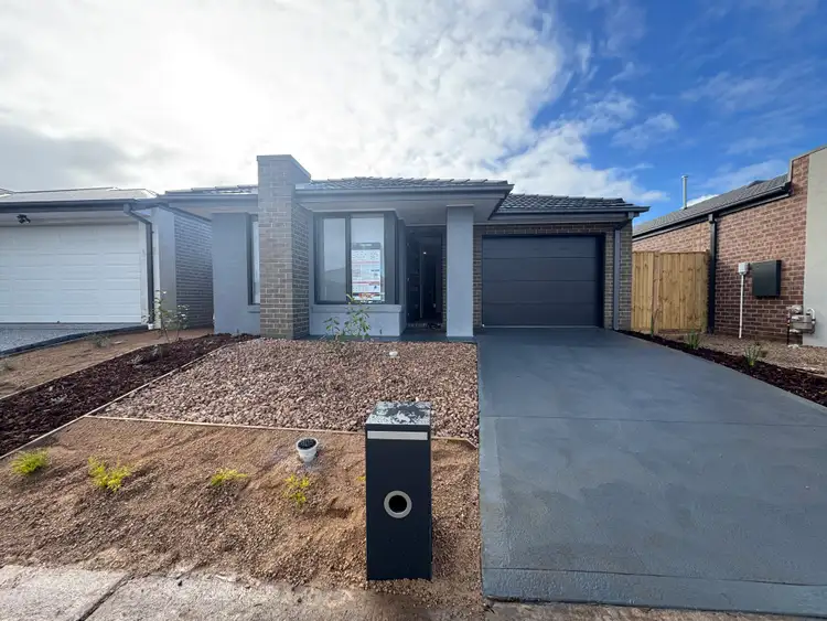 13 Duncliffe Road