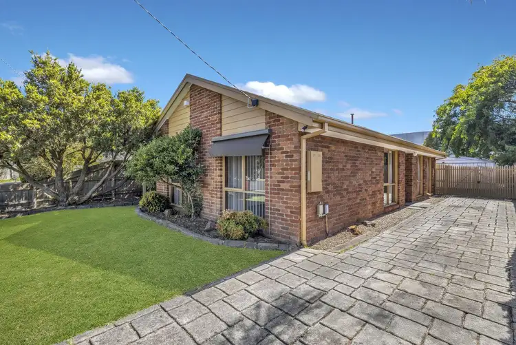 Main view of Homely house listing, 7 Jamie Close, Cranbourne VIC 3977