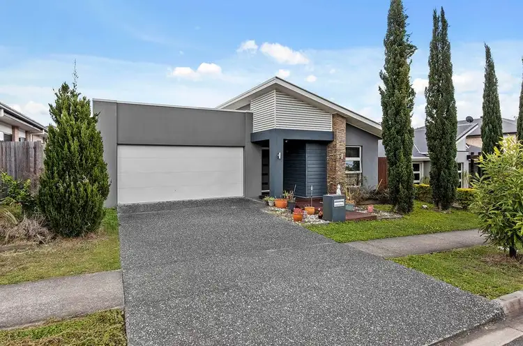 17 Mac Street, Bridgeman Downs QLD 4035