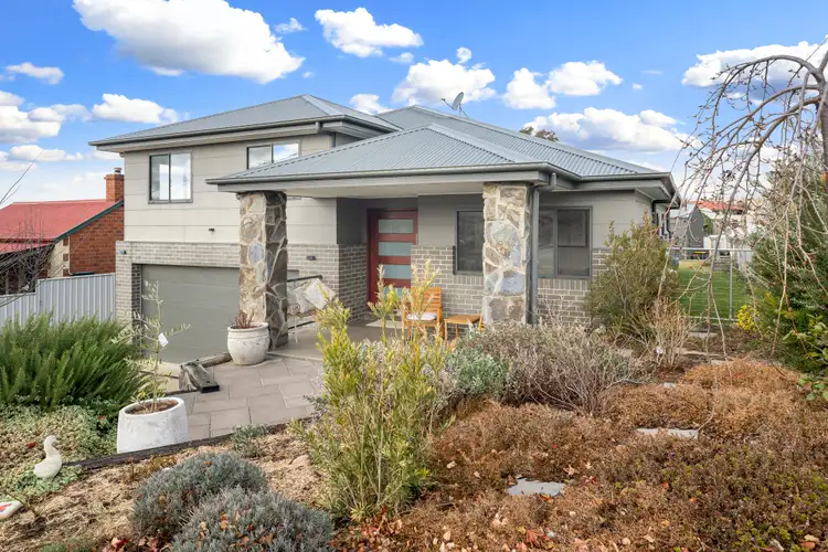 52 Victoria Street, Cooma NSW 2630