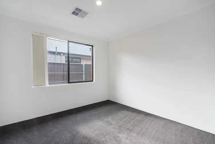 Fourth view of Homely house listing, 16 Tablelands Dr, Baldivis WA 6171