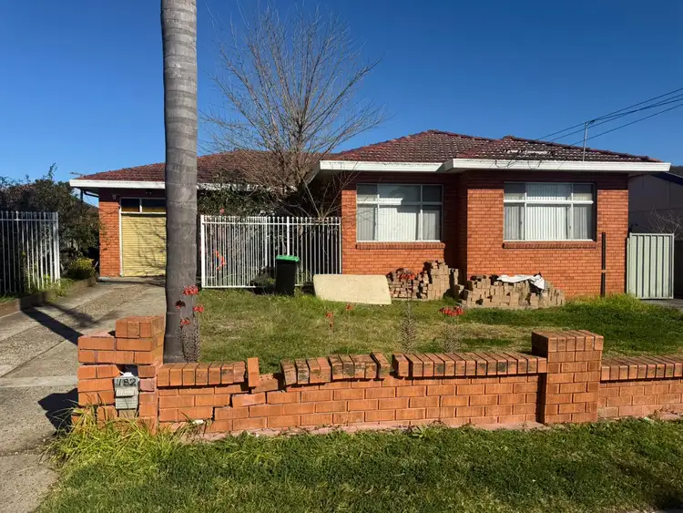 182 Memorial Avenue, Liverpool NSW 2170