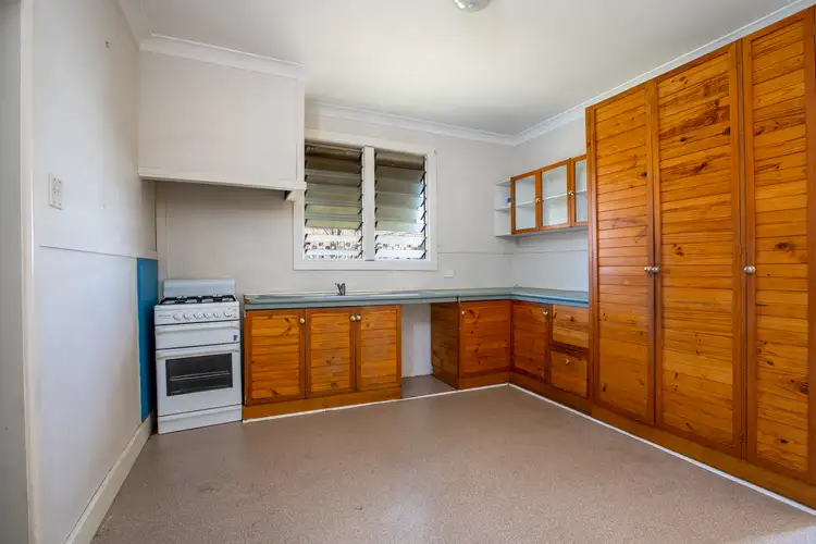 Fifth view of Homely house listing, 34 STANLEY STREET, Wodonga VIC 3690